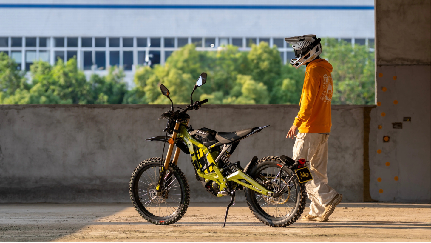 Moto Eléctrica Sur-Ron Light Bee Street 26